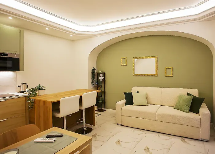 Colosseum Exclusive Apartment